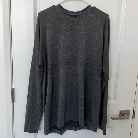 Lululemon VenTech Longsleeve shirt - Picture 2 of 4